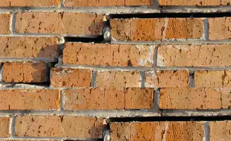 Brick wall with serious structural damage in Charlotte, NC
